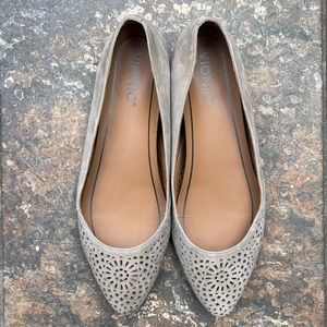 Vionic Carmela Flats